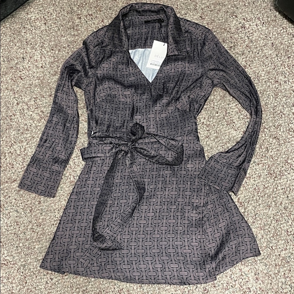 De Luc grey/Black Geometric Long Sleeve silky wrap Dress- nwt